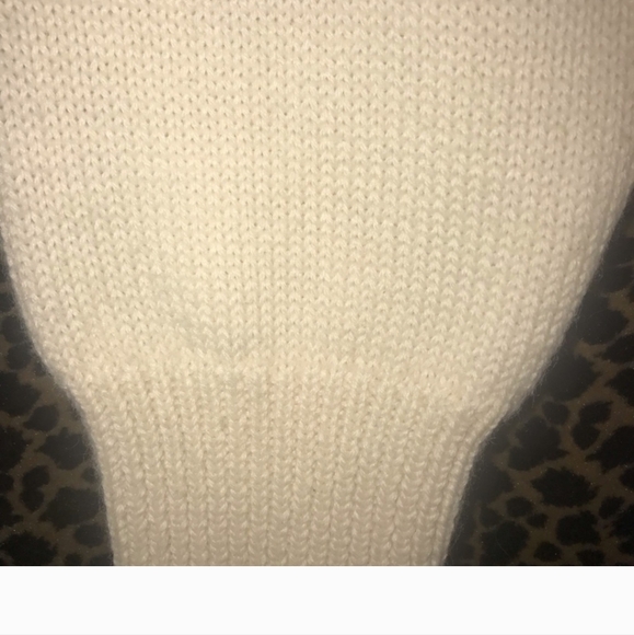 BEAUTIFUL VINTAGE ST MICHAEL EMBROIDERY SWEATER MADE IN HONG KONG - Picture 7 of 10